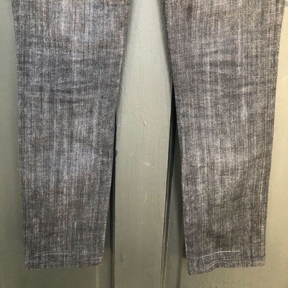 AG The Stilt Jeans - Picture 7 of 8